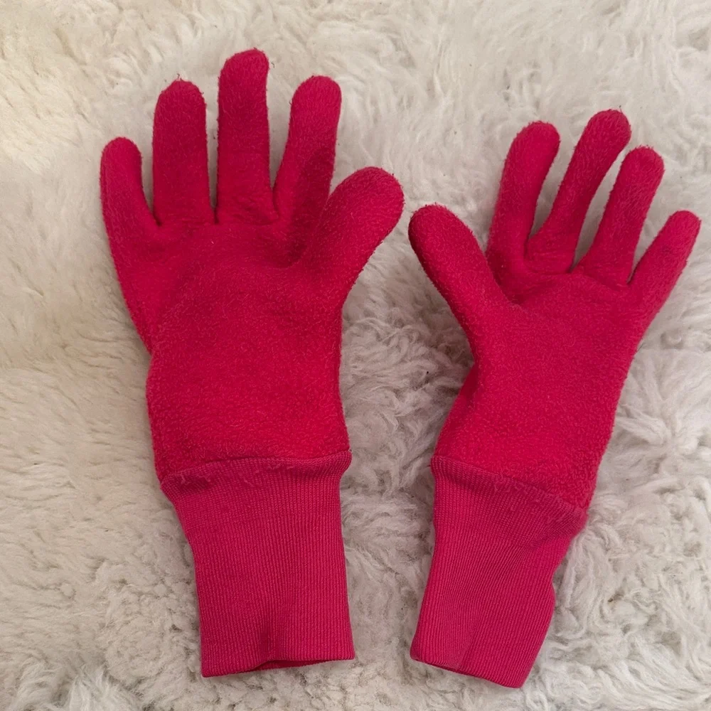 Patagonia Pink Fleece Gloves with Logo